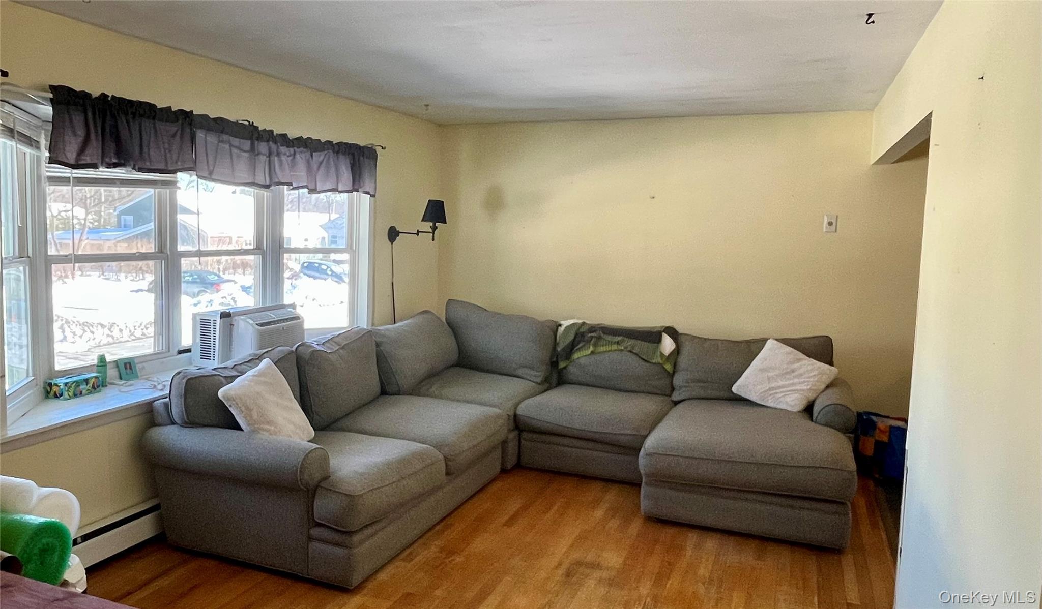 #2 photo, 21 Mountain View Avenue, Saugerties , NY 12477