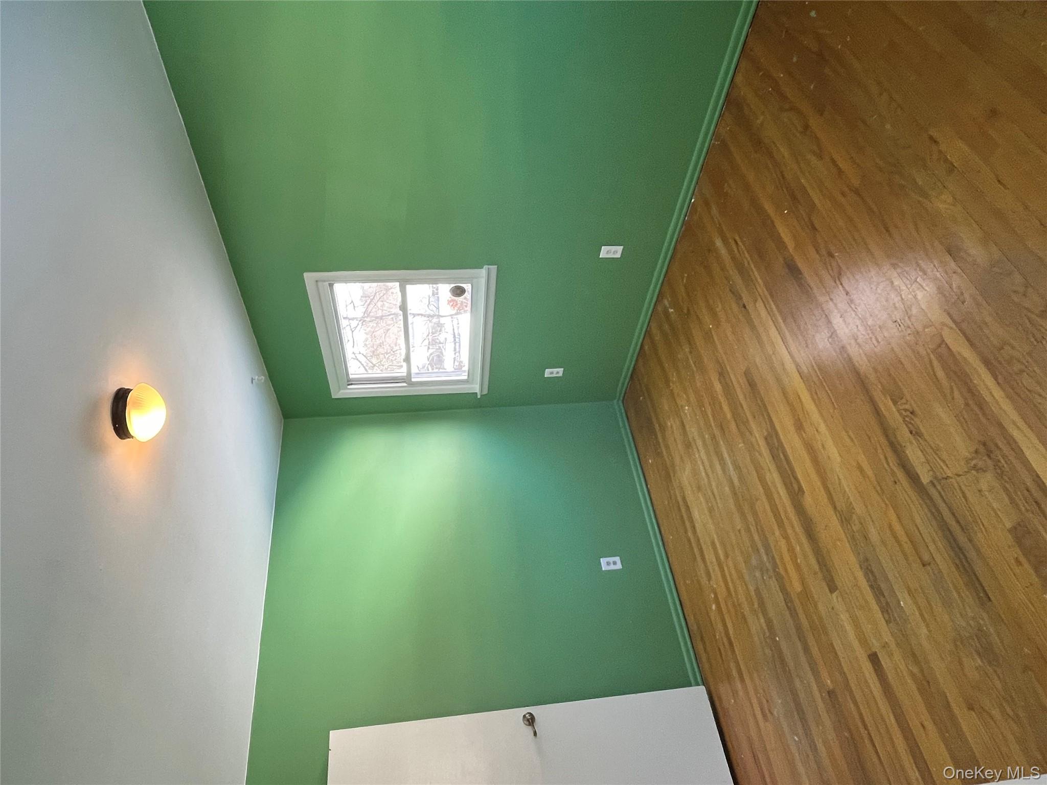 #9 photo, 21 Mountain View Avenue, Saugerties , NY 12477