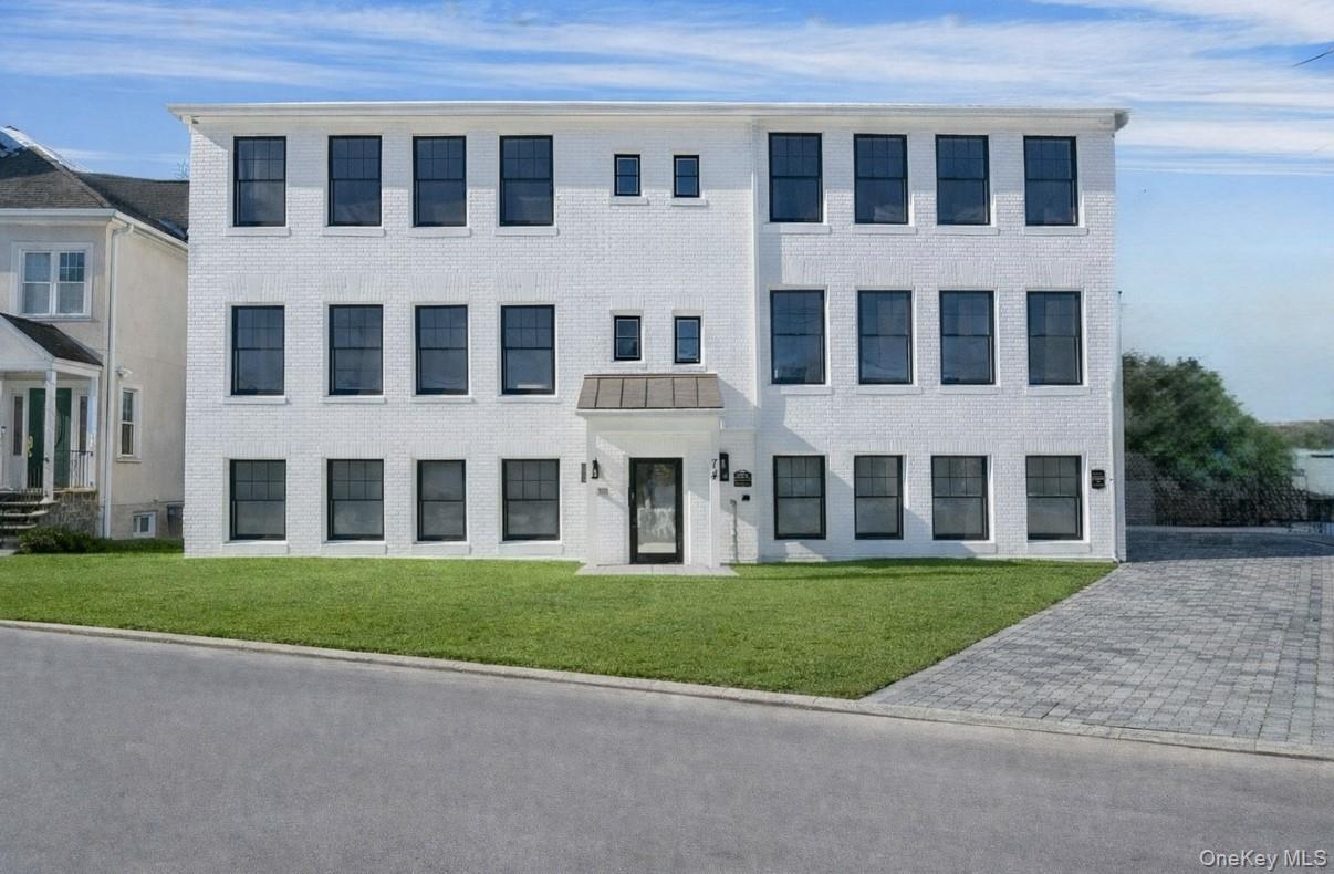 #18 photo, 74 Nelson Avenue, Harrison , NY 10528