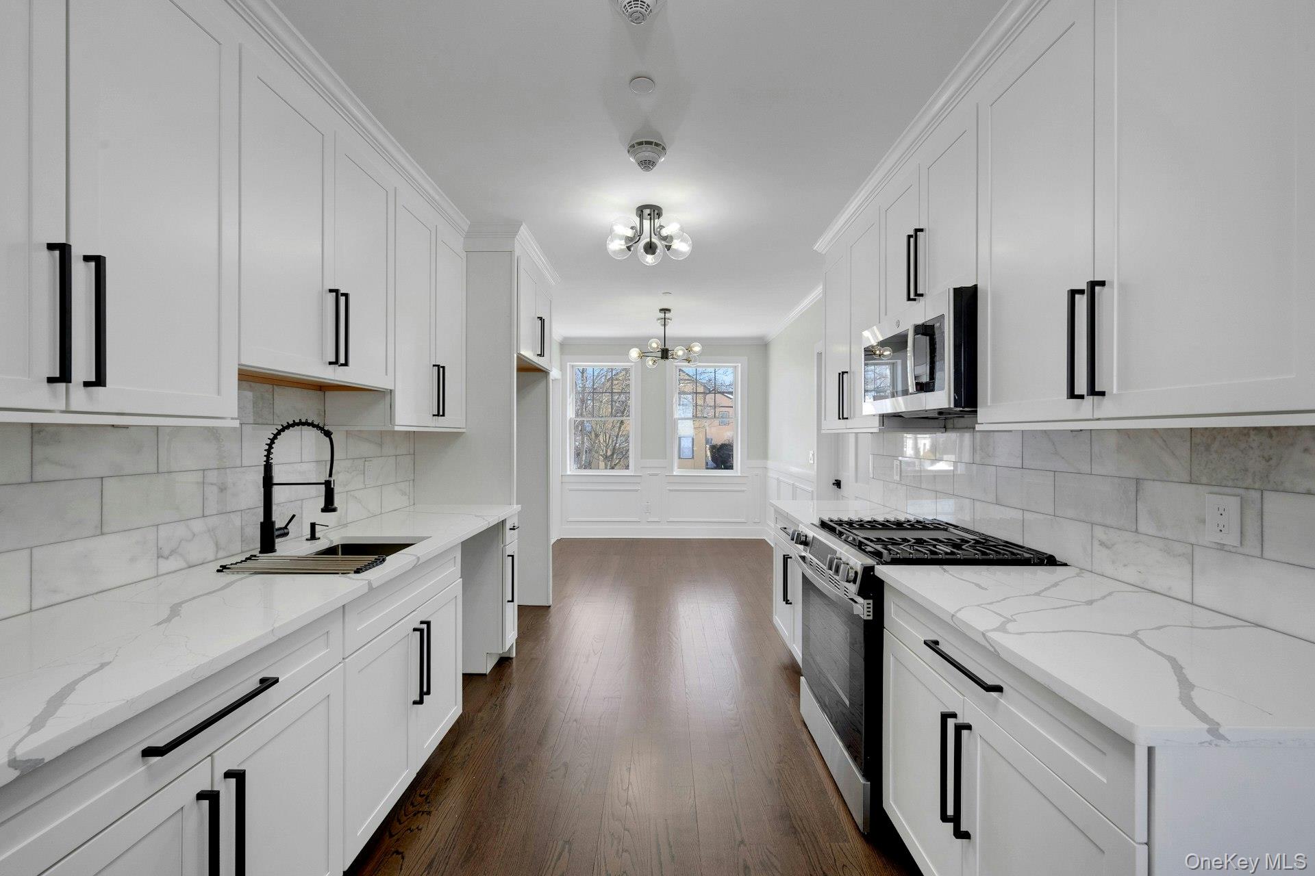 #5 photo, 74 Nelson Avenue, Harrison , NY 10528