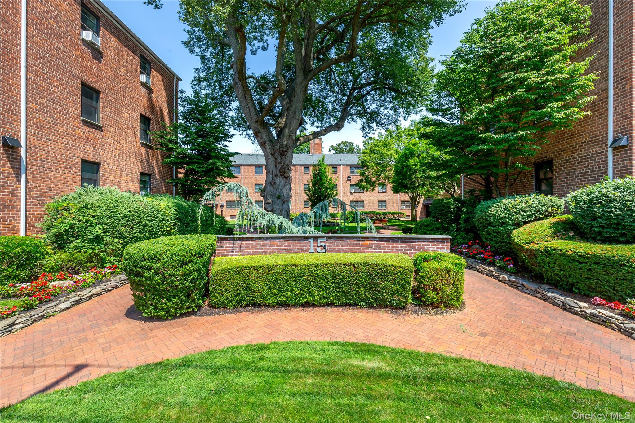 #2 photo, 15 BEACH Roads, ナッソー郡 Great Neck , NY 11023