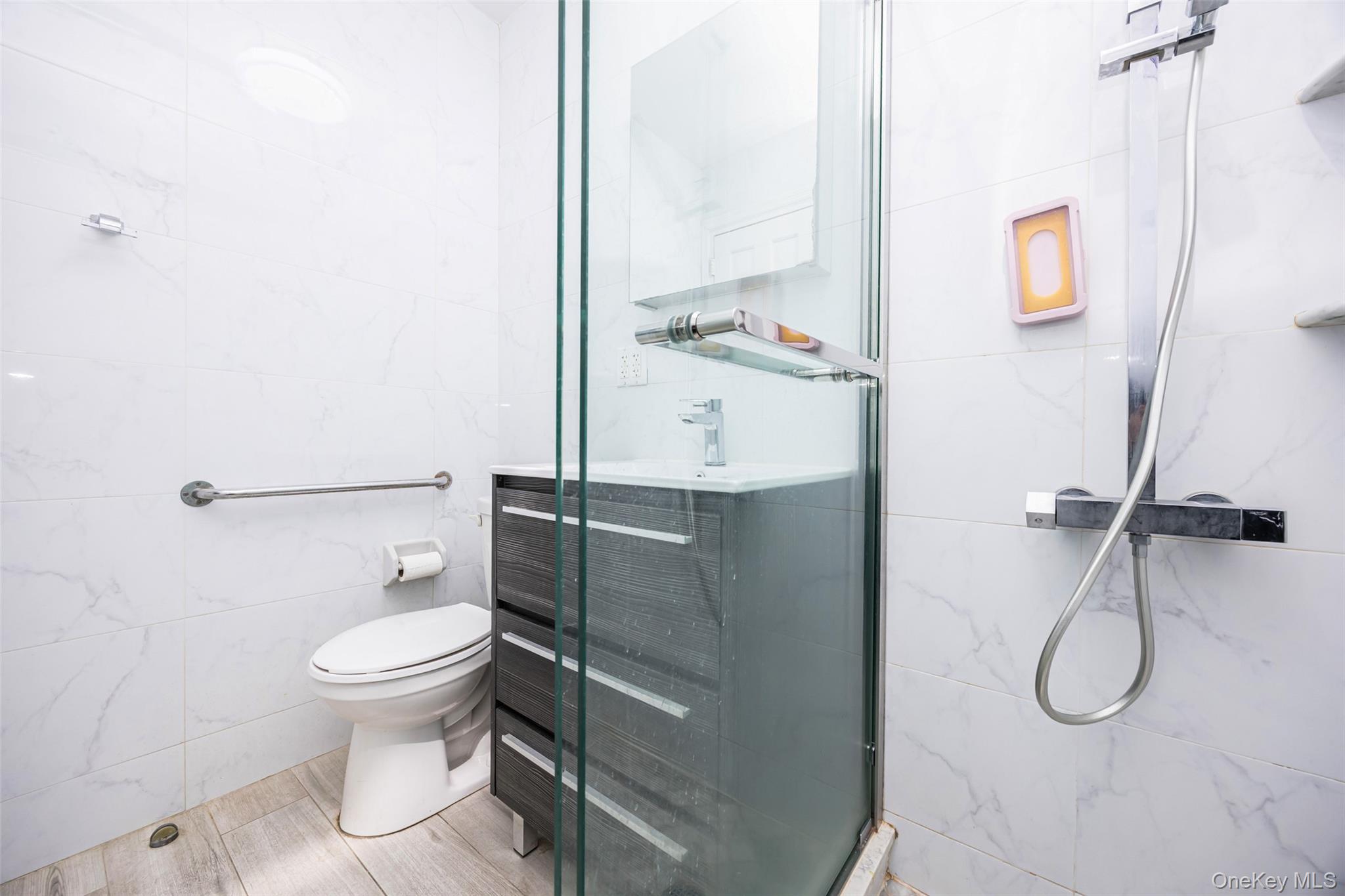 #20 photo, 3420 Parsons Boulevard, クイーンズ区 Flushing , NY 11354