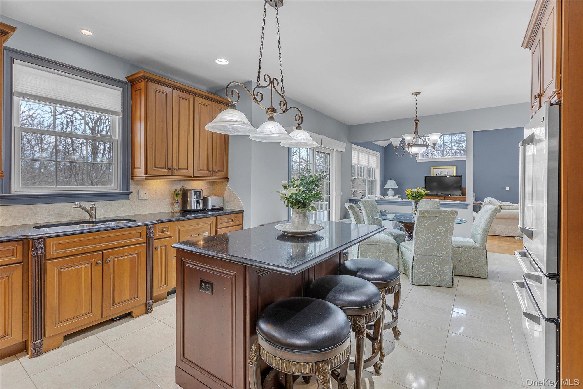 #9 photo, 86 Louise Court, Riverhead , NY 11901