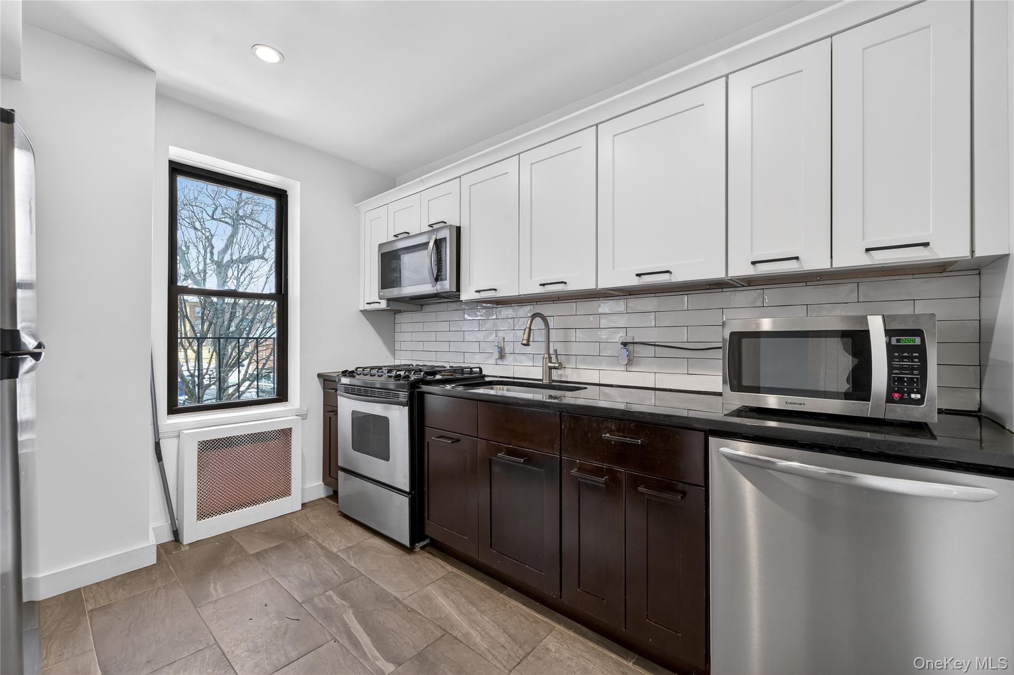 #10 photo, 170-06 Crocheron Avenue, Flushing , NY 11358