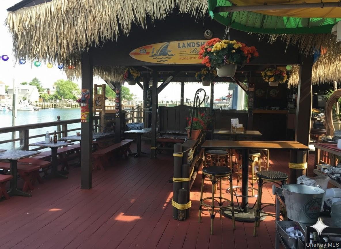 #4 photo, 271 Woodcleft Avenue, ナッソー郡 Freeport , NY 11520