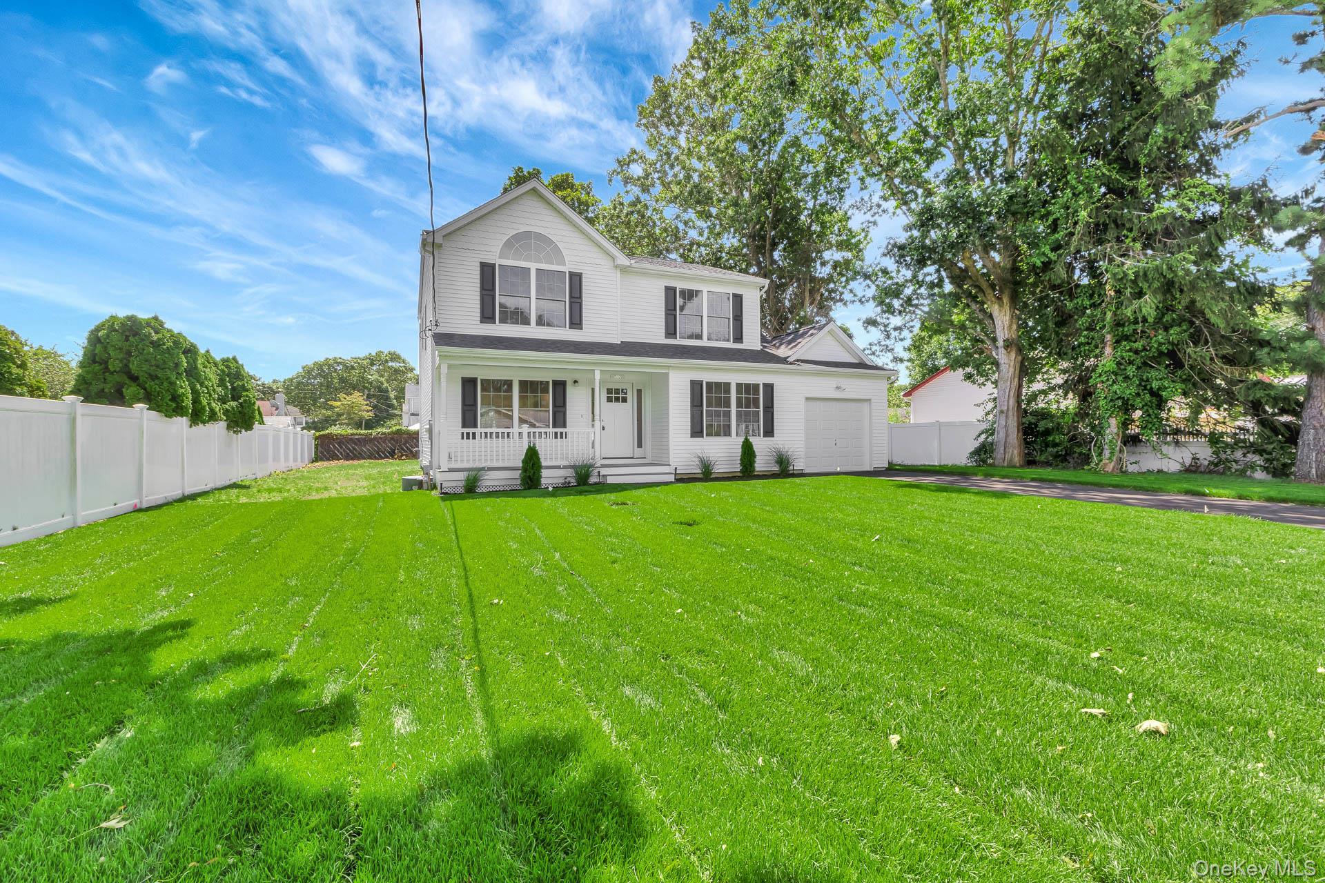 #4 photo, 112 Chanel Drive, Саффолк ‖ Shirley , NY 11967