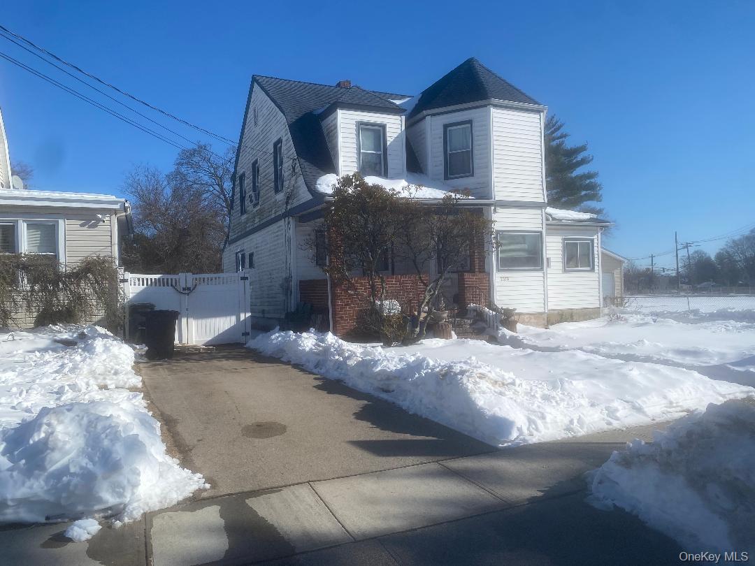 #2 photo, 2379 Rockwood Avenue, ナッソー郡 Baldwin , NY 11510