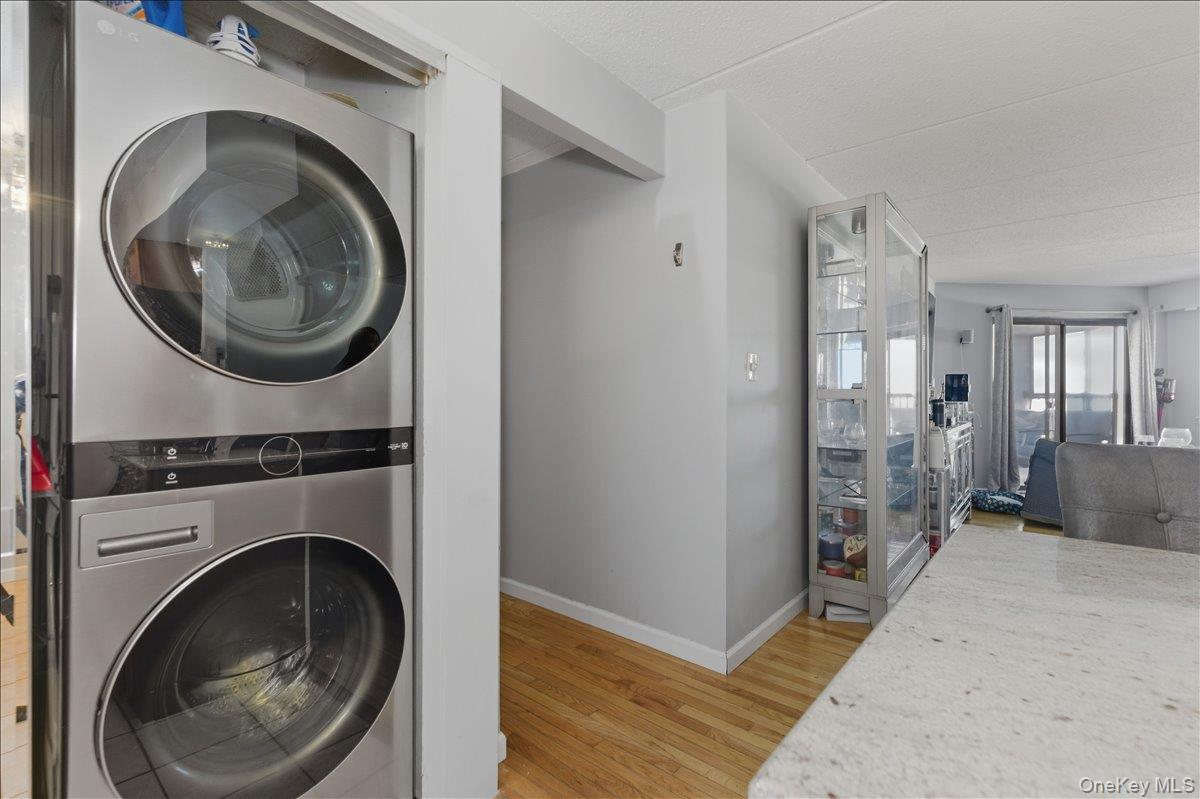 #16 photo, 725 Miller Avenue, Freeport , NY 11520