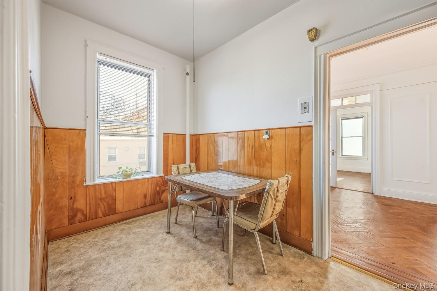 #10 photo, 2120 22nd Road, 皇后区 Astoria , NY 11105