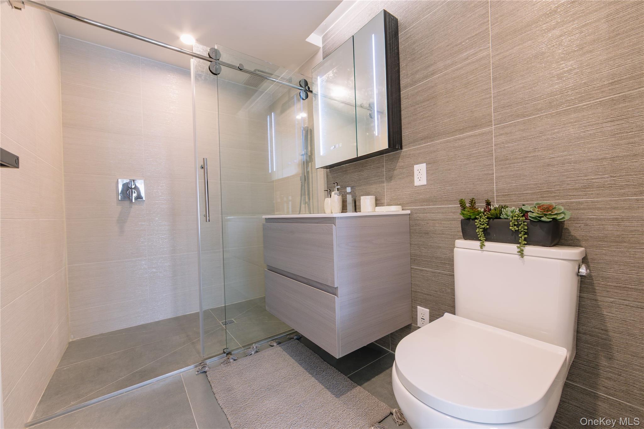 #6 photo, 144-49 Northern Boulevard, クイーンズ区 Flushing , NY 11354