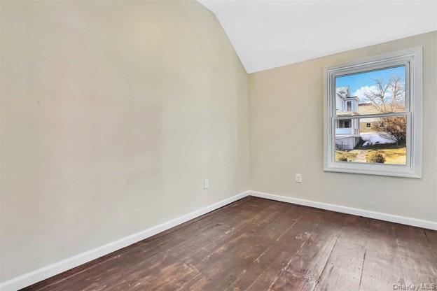 #6 photo, 2 Tioronda, Beacon , NY 12508