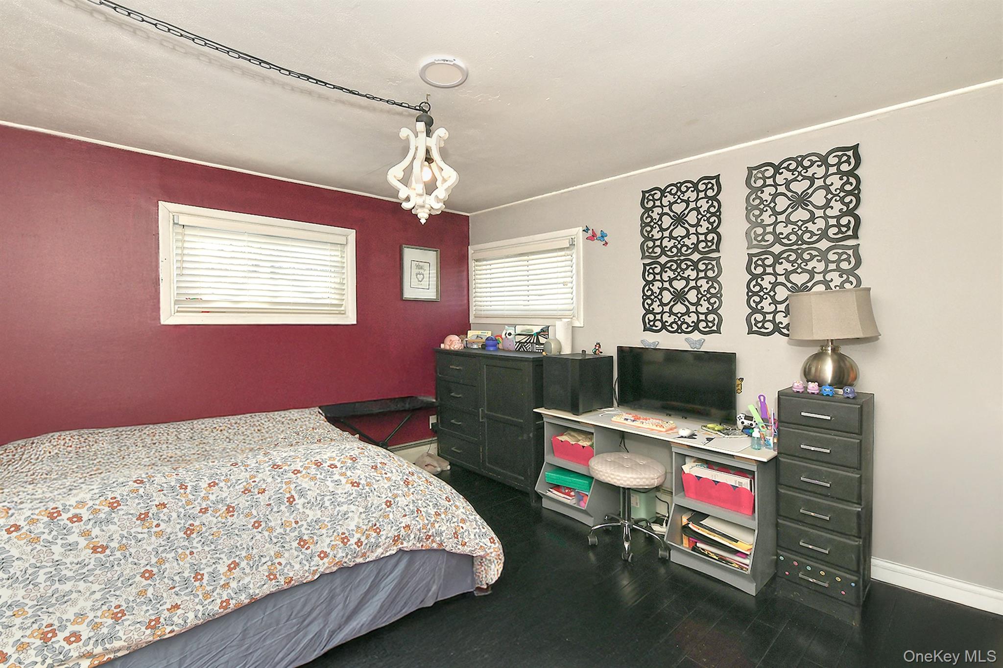 #15 photo, 14 Thimble Lane, Hicksville , NY 11801