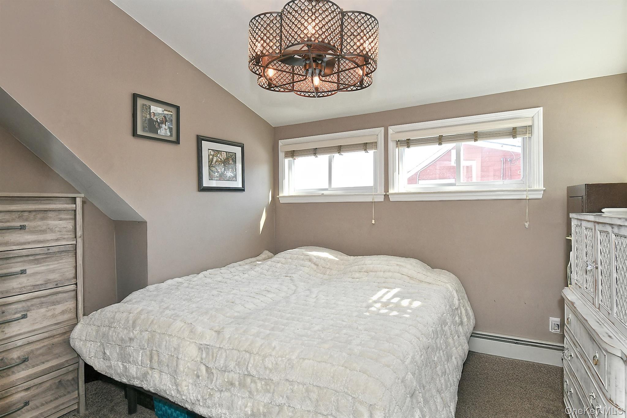 #19 photo, 14 Thimble Lane, Hicksville , NY 11801