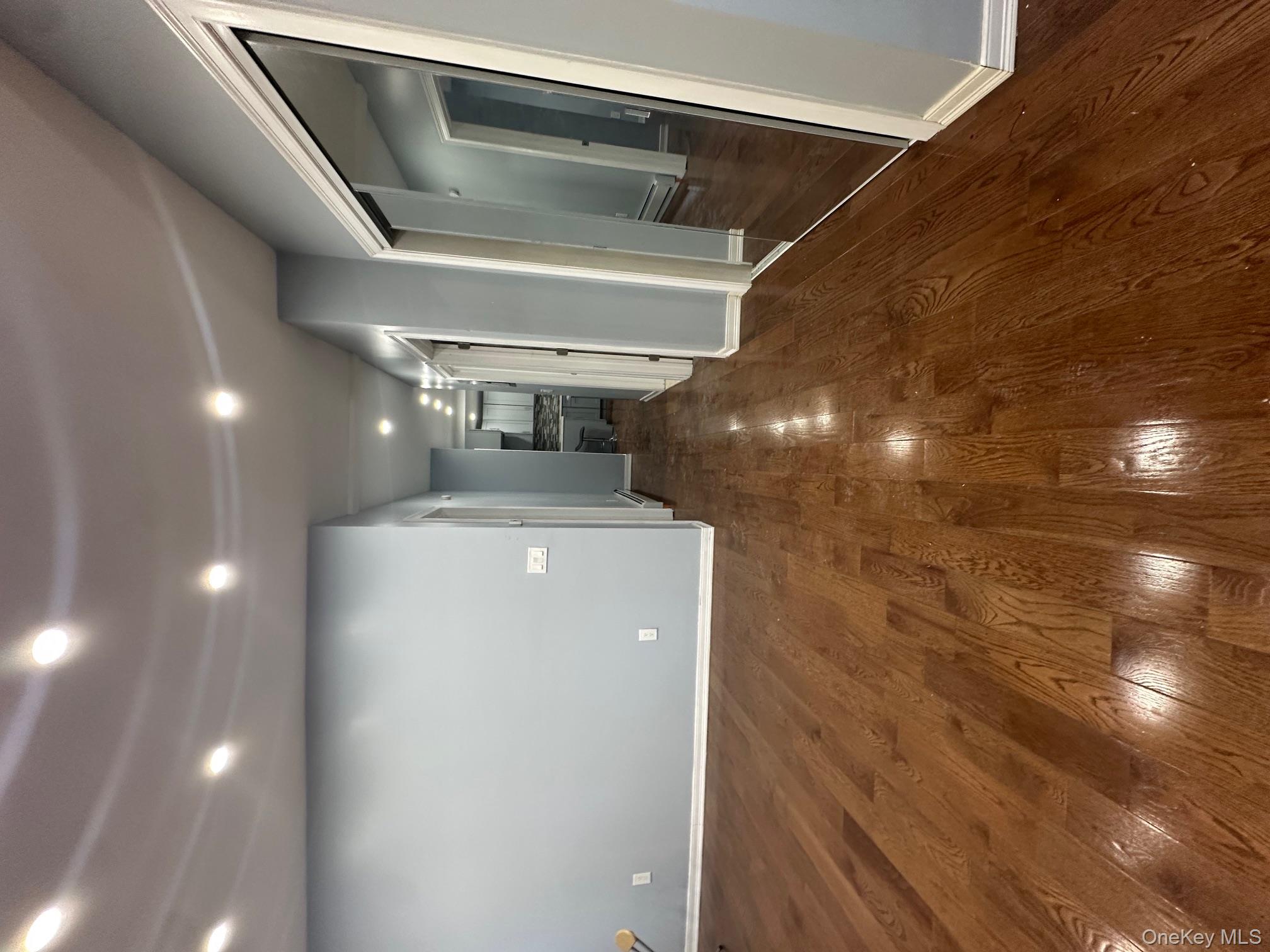 #8 photo, 14-29 Pearl Street, Far Rockaway , NY 11691