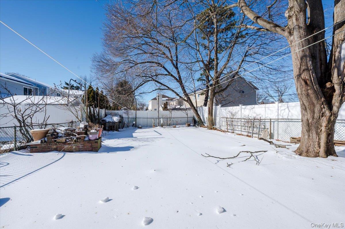 #16 photo, 619 Franklin Avenue, Massapequa , NY 11758