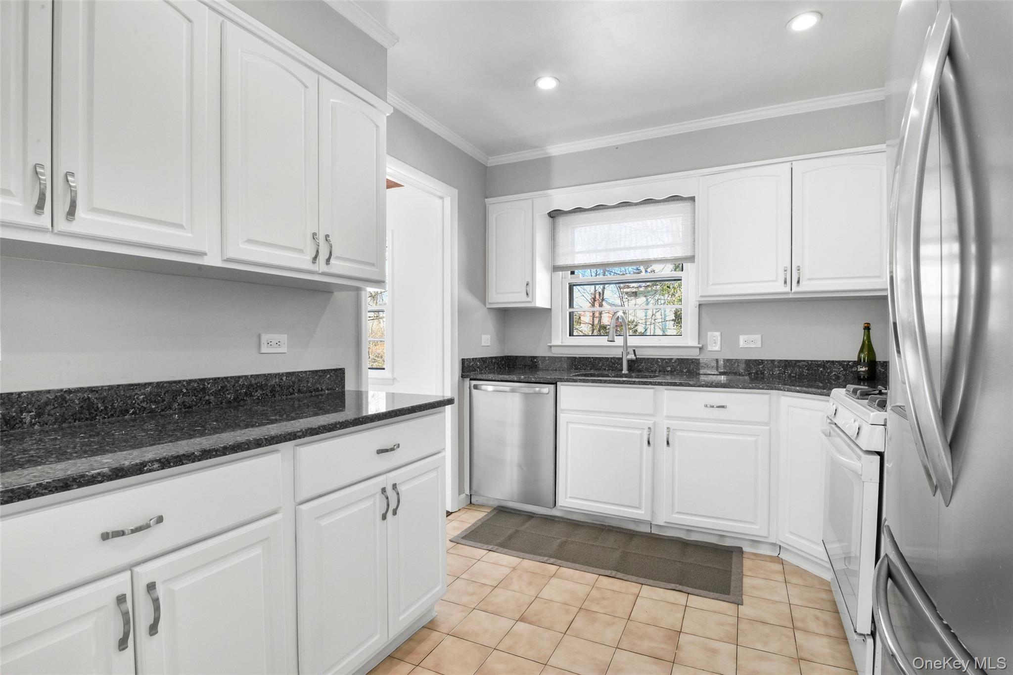 #14 photo, 46 Harding Drive, New Rochelle , NY 10801