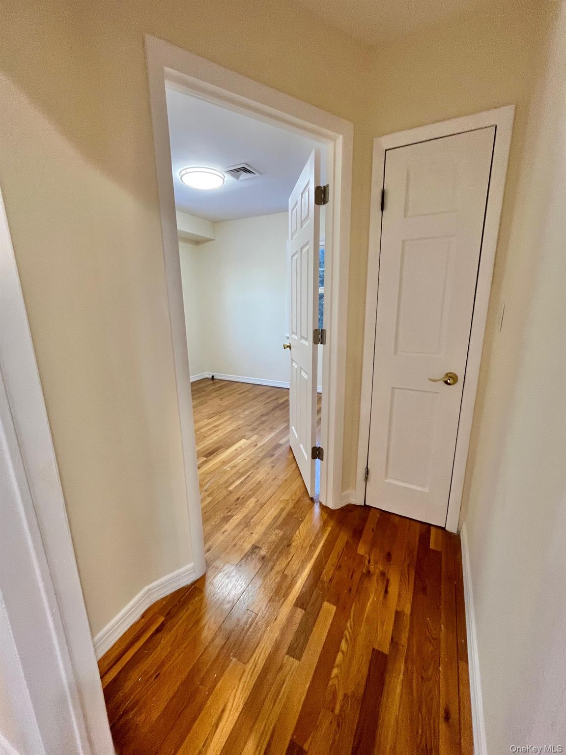 #15 photo, 51 Emmett Terrace, New Rochelle , NY 10805