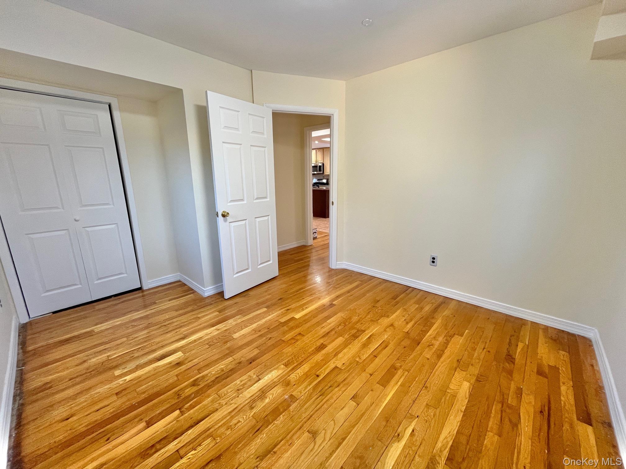 #19 photo, 51 Emmett Terrace, New Rochelle , NY 10805