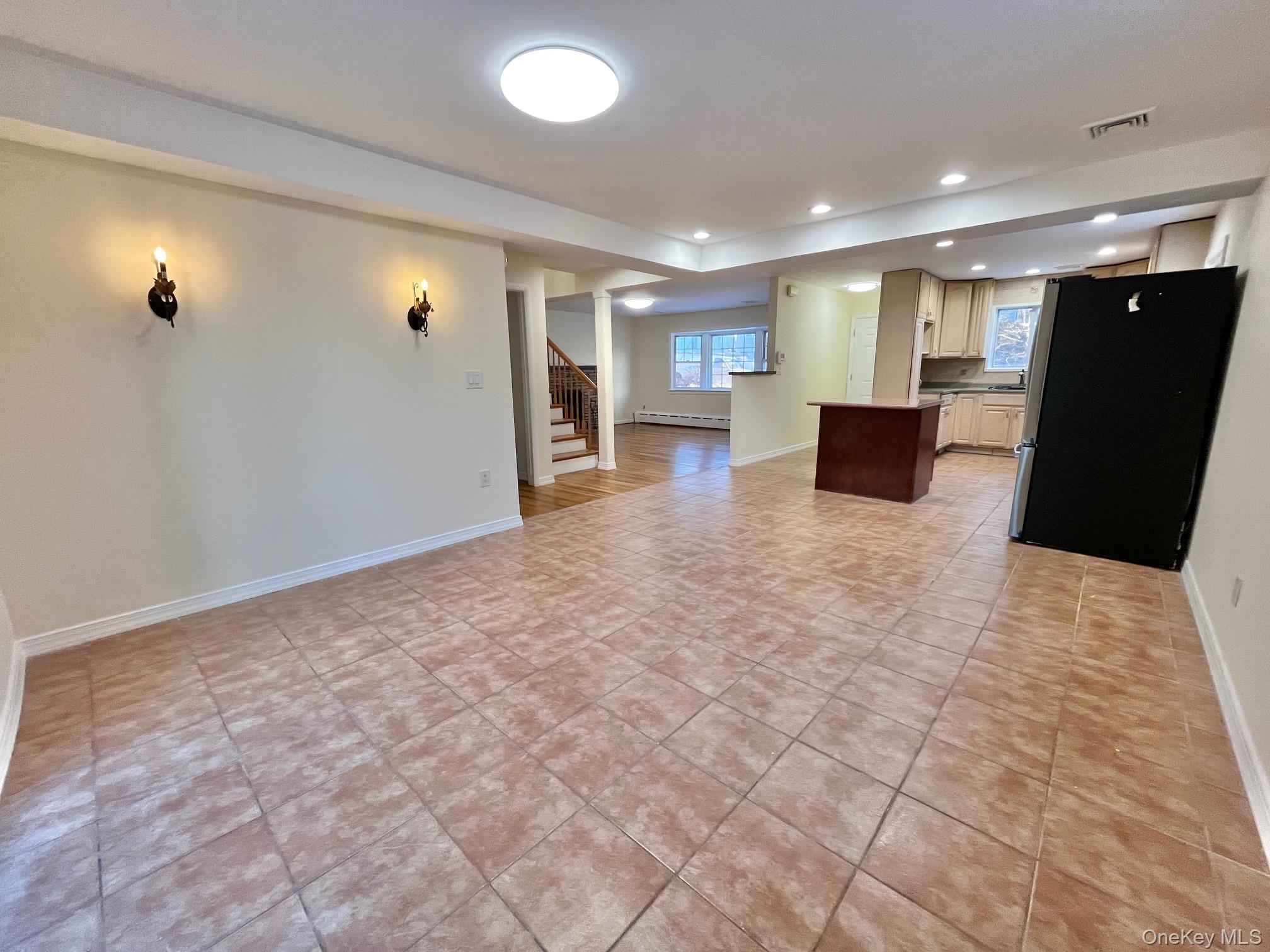 #9 photo, 51 Emmett Terrace, New Rochelle , NY 10805