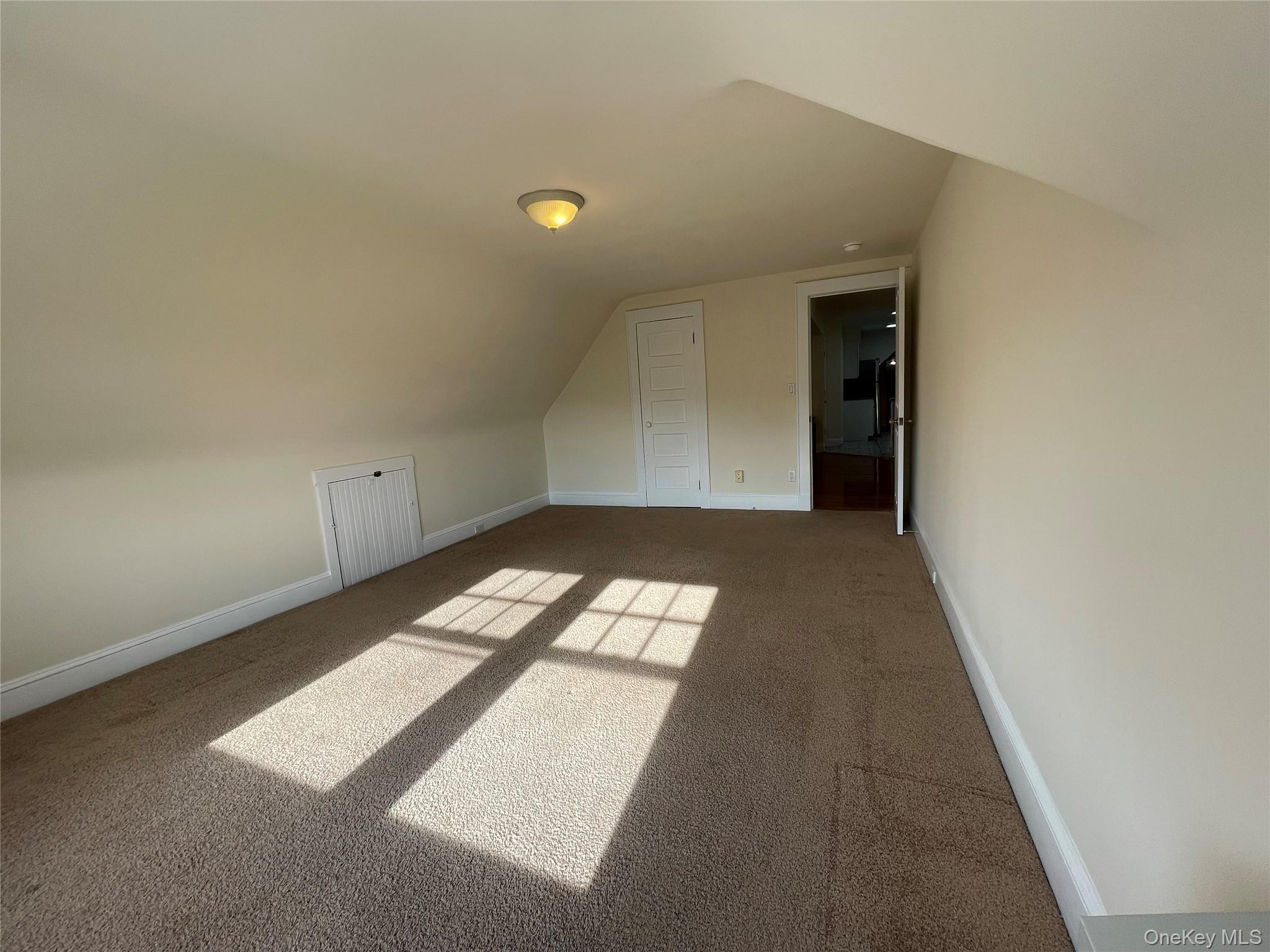 #13 photo, 139 S Broadway, Nyack , NY 10960