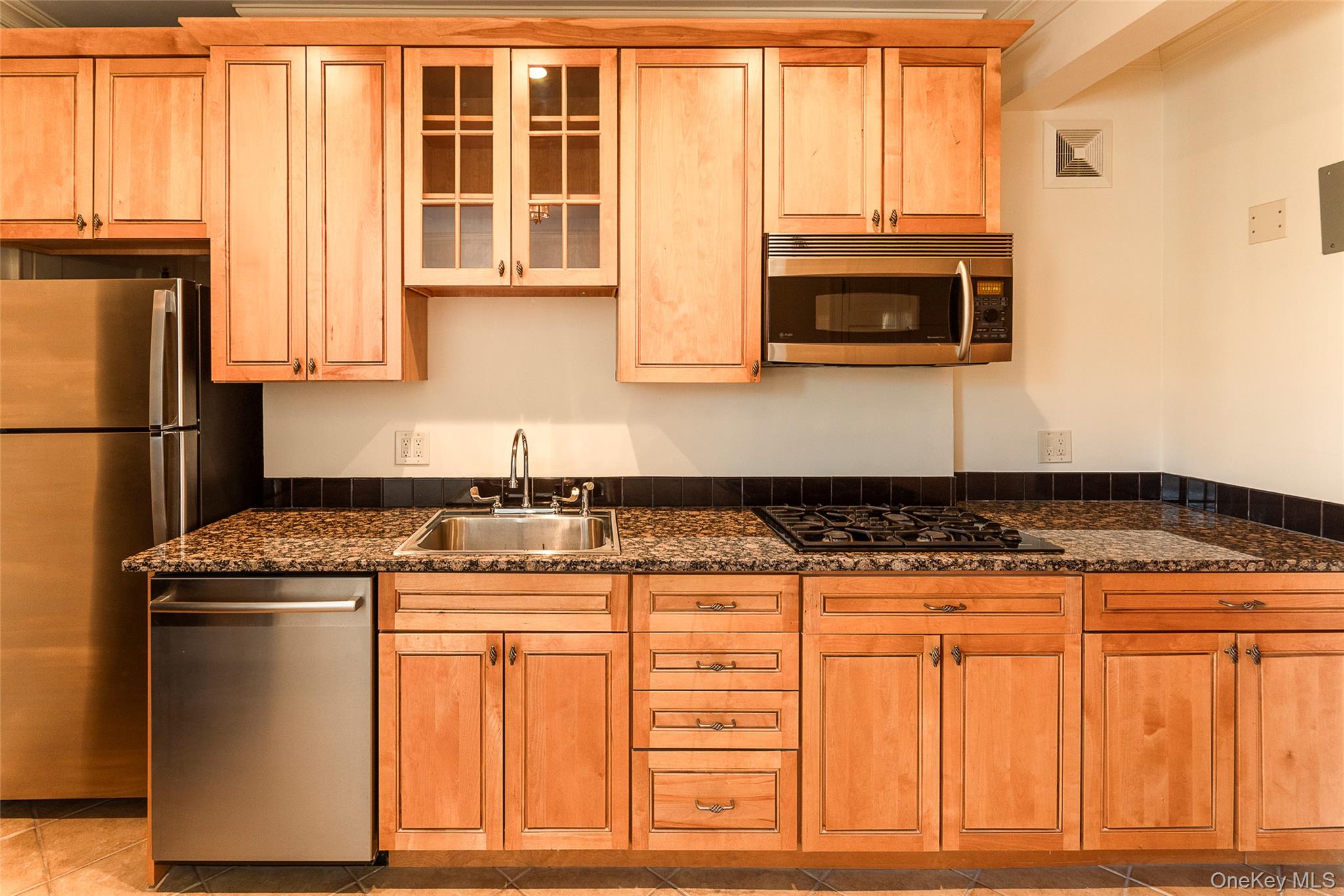 #20 photo, 3 Tanglewylde Avenue, Bronxville , NY 10708