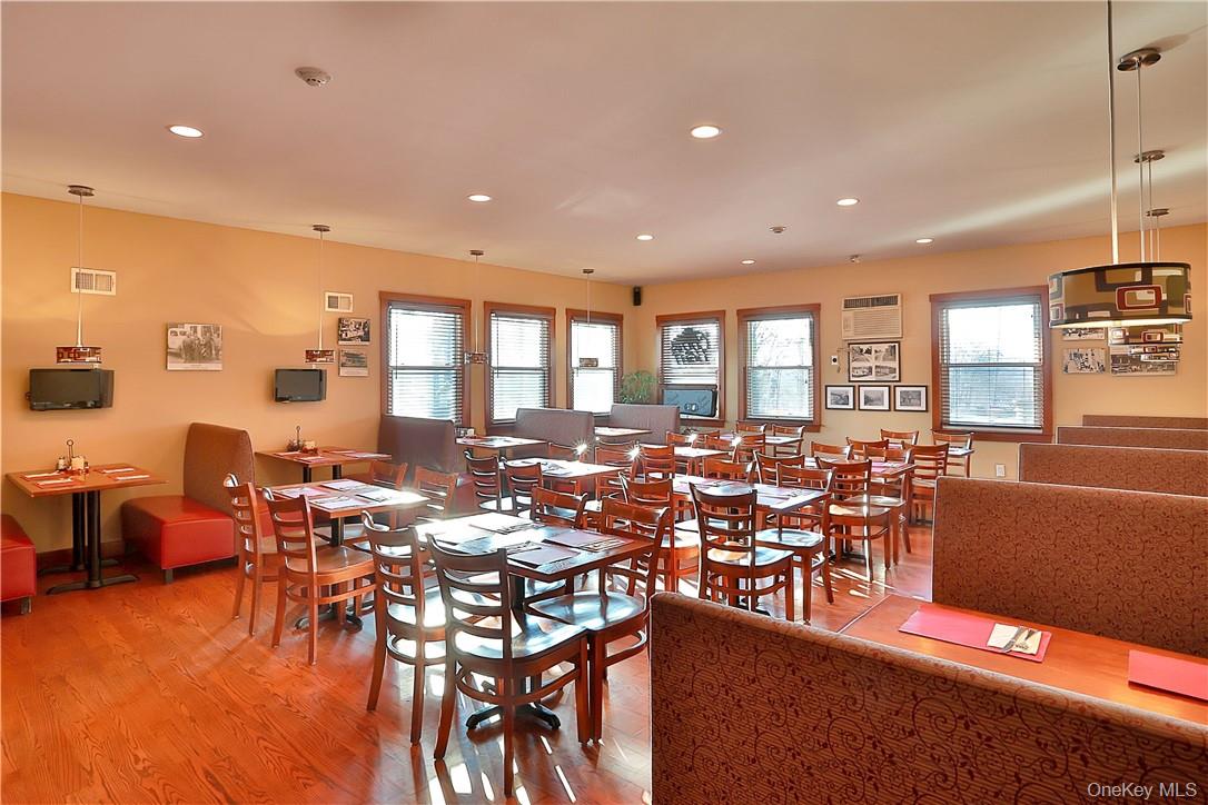 #14 photo, Orange Turnpike 243-245, Sloatsburg , NY 10974