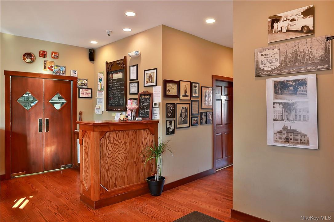 #18 photo, Orange Turnpike 243-245, Sloatsburg , NY 10974