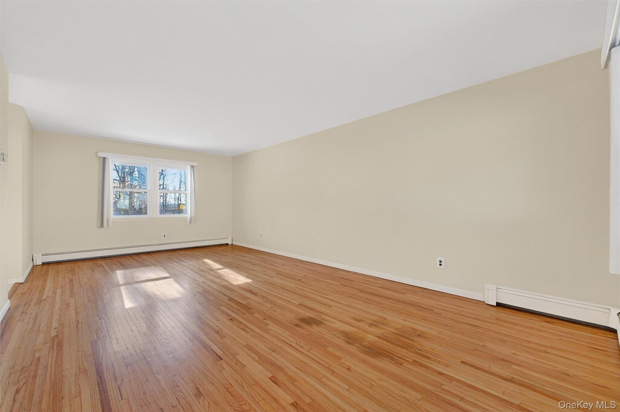 #6 photo, 6 Londonderry Lane, Somers , NY 10589