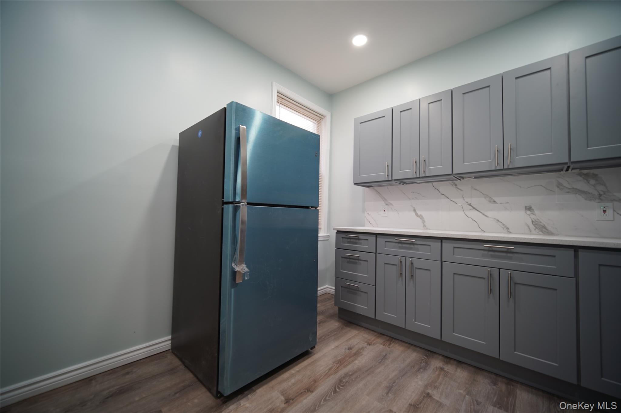 #2 photo, 723 E 227th Street, ブロンクス区 Bronx , NY 10466