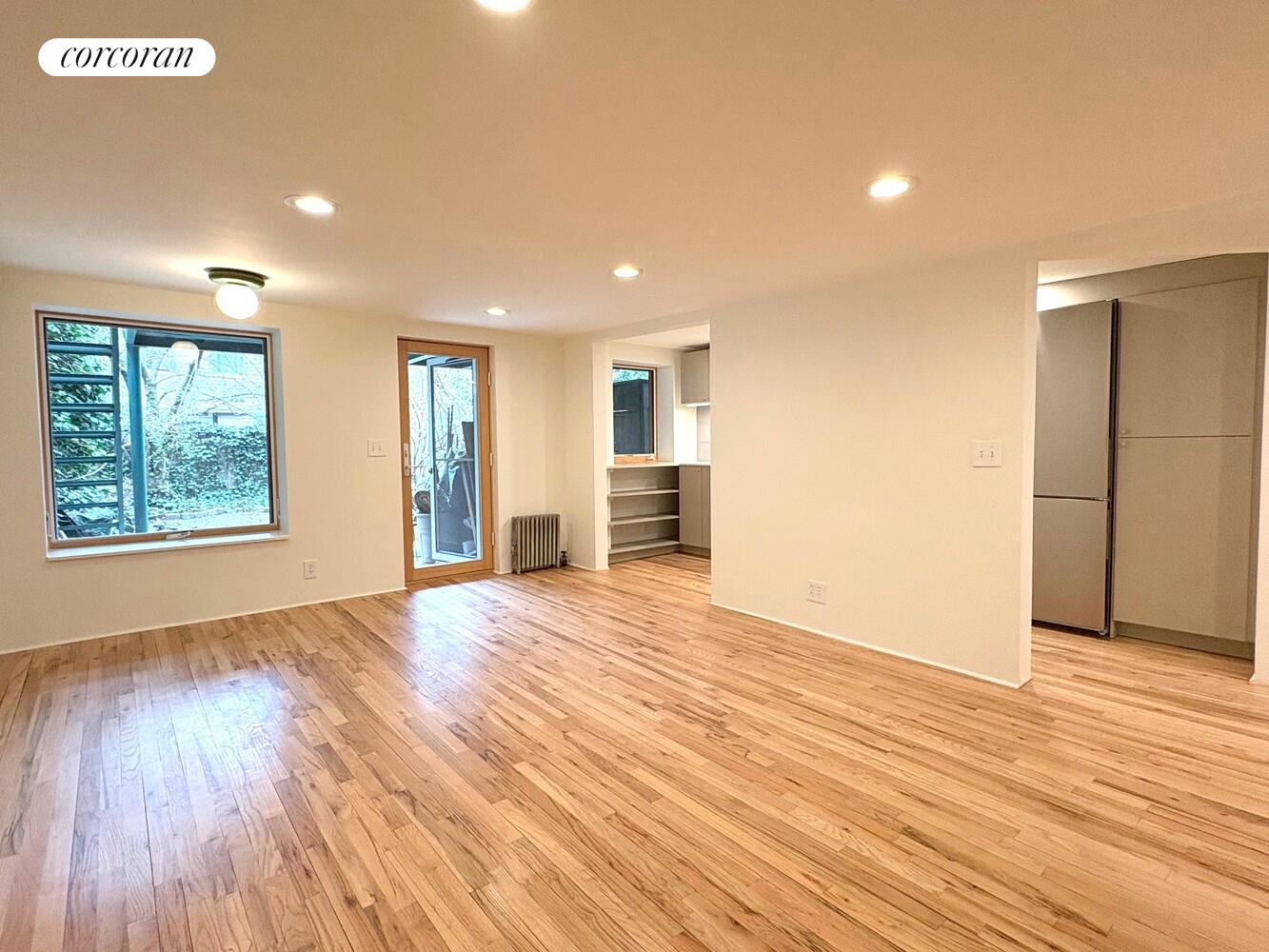 #1 photo, 42 1ST Street, Бруклин ‖ Carroll Gardens , NY 11231