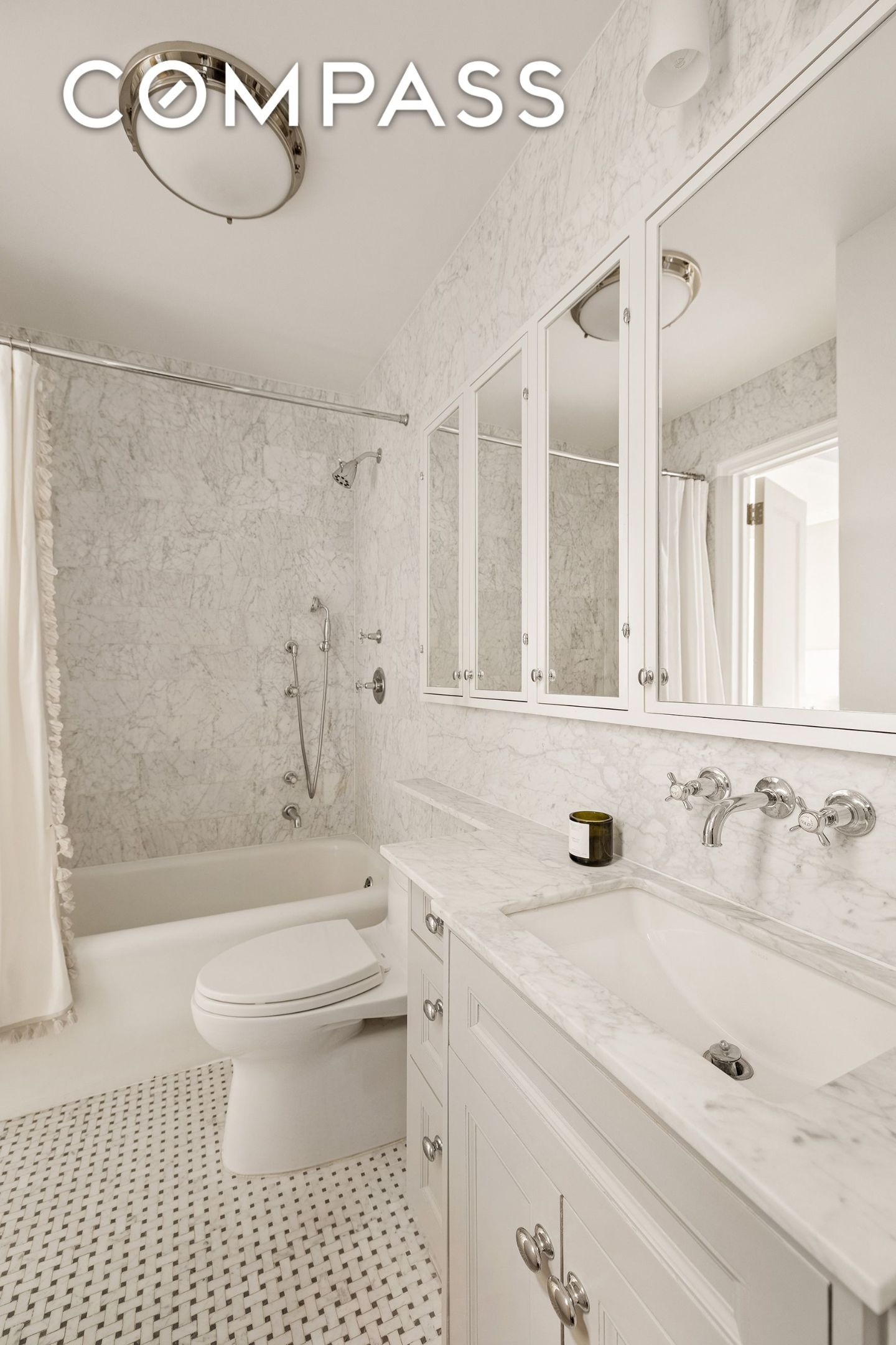 #13 photo, 125 E 74th Street, マンハッタン Lenox Hill , NY 10021