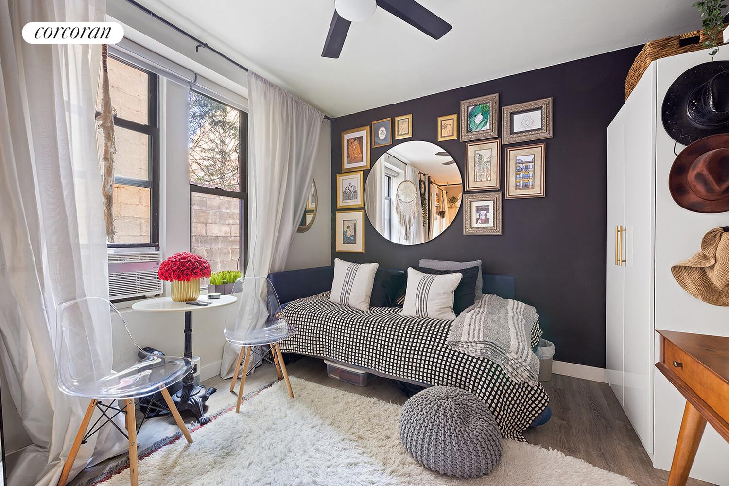 #1 photo, 149 W 12TH Street, マンハッタン Greenwich Village , NY 10011