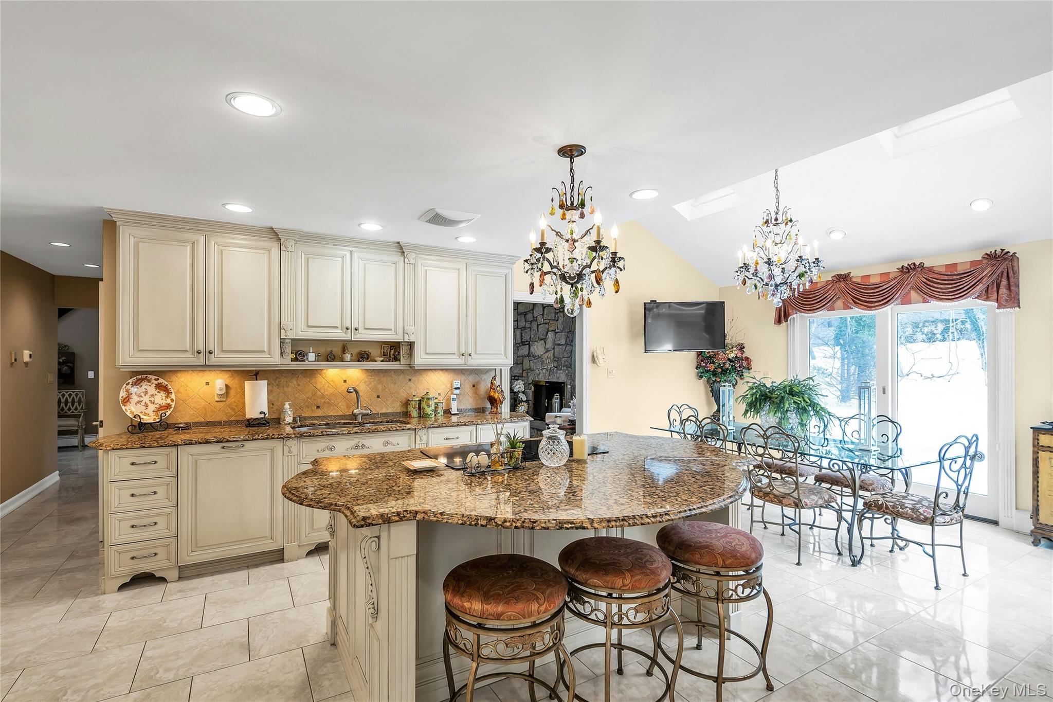 #5 photo, 7 Albertson Lane, ナッソー郡 Old Westbury , NY 11568