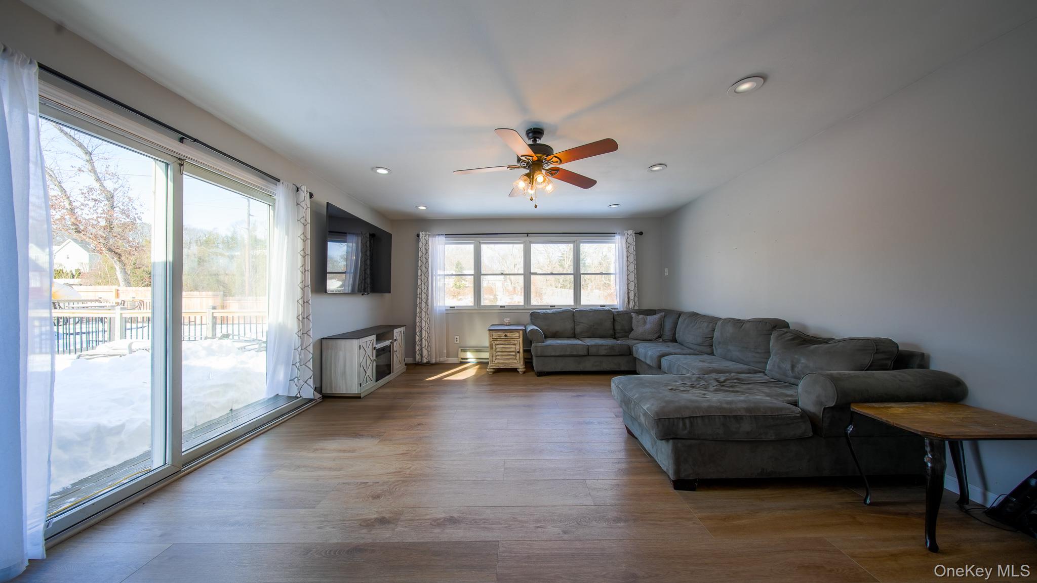 #11 photo, 19 Larch Road, Саффолк ‖ Rocky Point , NY 11778