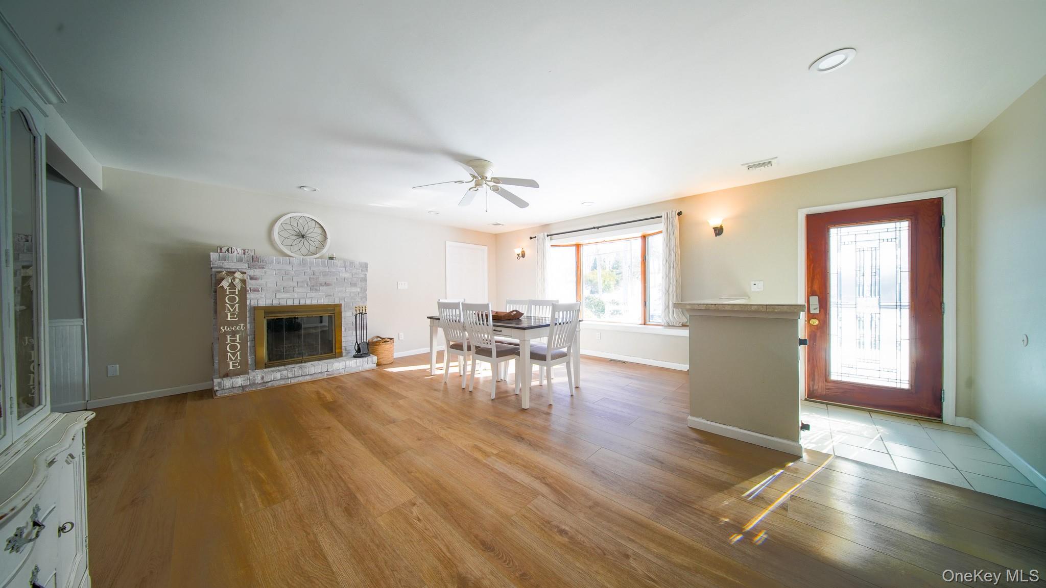 #2 photo, 19 Larch Road, Саффолк ‖ Rocky Point , NY 11778