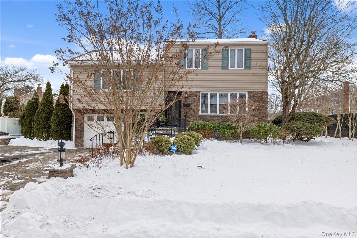 #1 photo, 39 Garnet Lane, नासाउ काउंटी Plainview , NY 11803