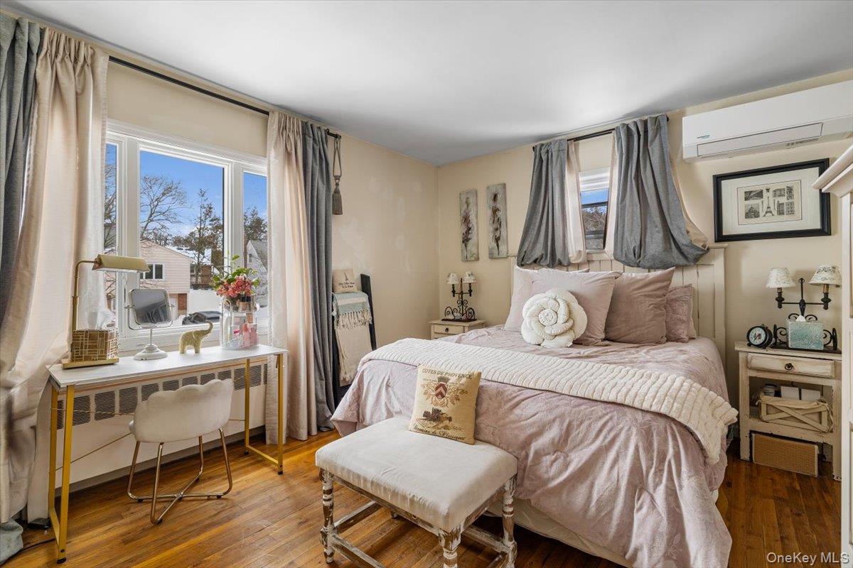 #13 photo, 39 Garnet Lane, नासाउ काउंटी Plainview , NY 11803