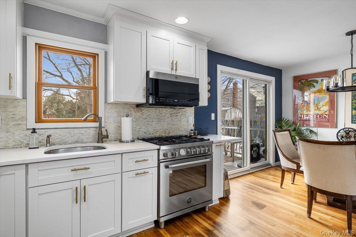 #9 photo, 39 Garnet Lane, नासाउ काउंटी Plainview , NY 11803