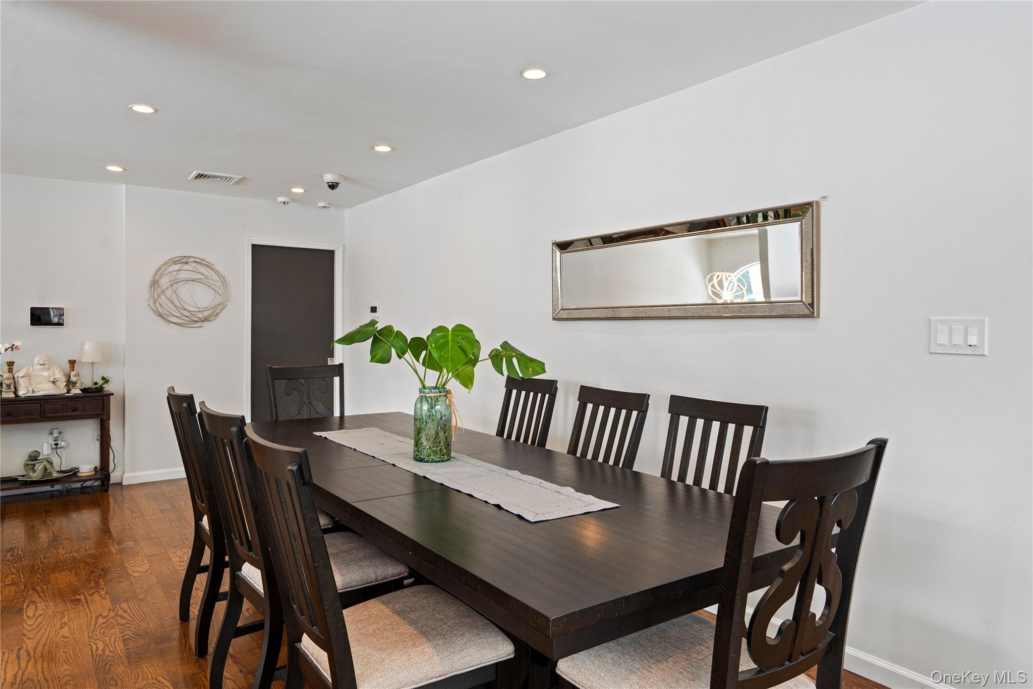 #10 photo, 24 Jeffrey Lane, ナッソー郡 Great Neck , NY 11020