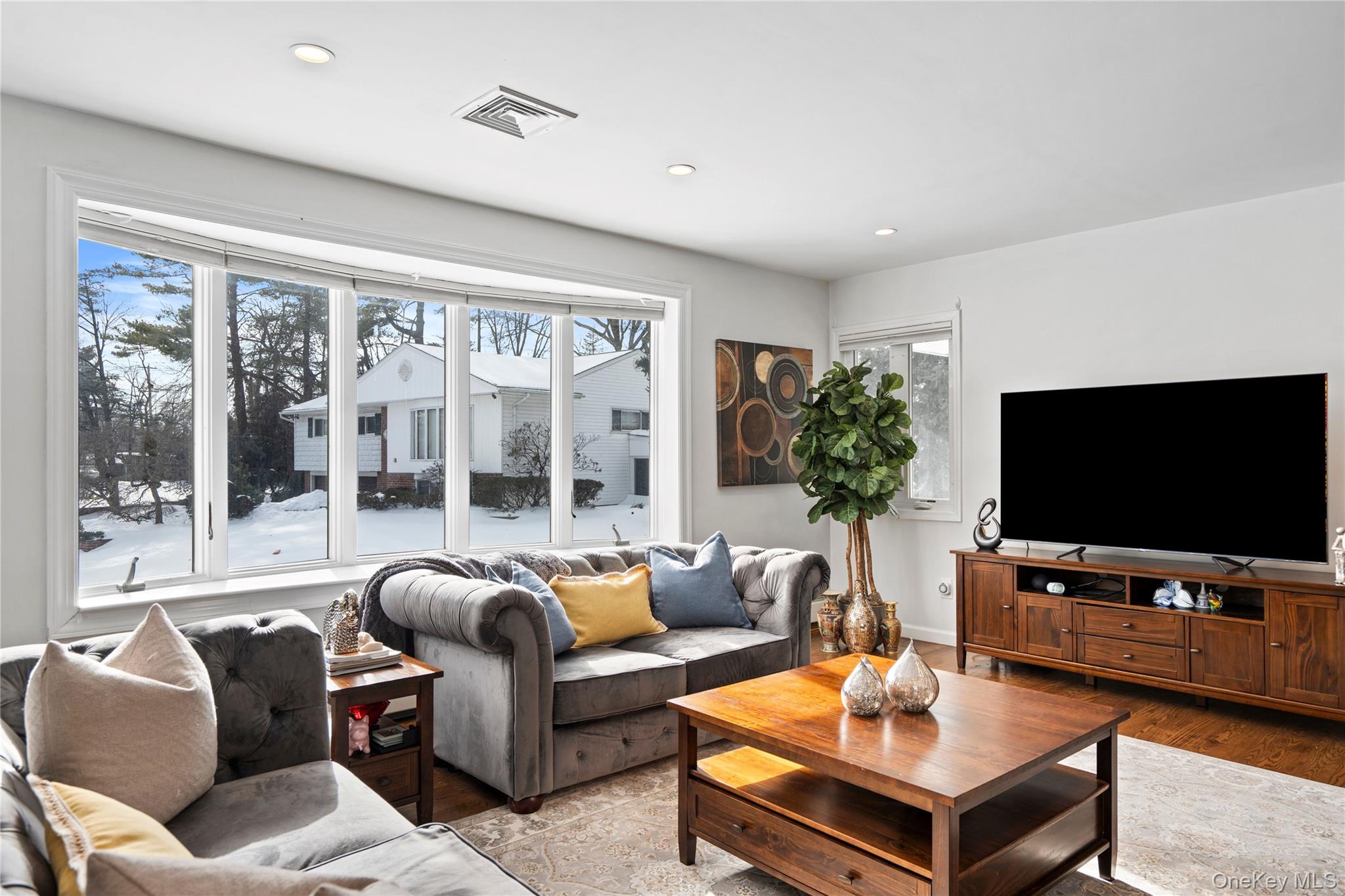 #7 photo, 24 Jeffrey Lane, ナッソー郡 Great Neck , NY 11020