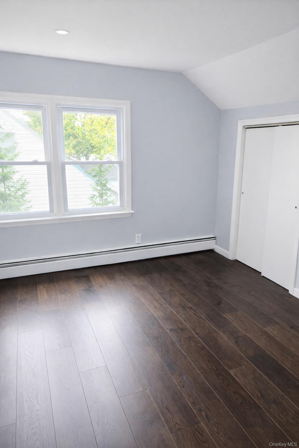 #11 photo, 321 Oakford Street, ナッソー郡 West Hempstead , NY 11552