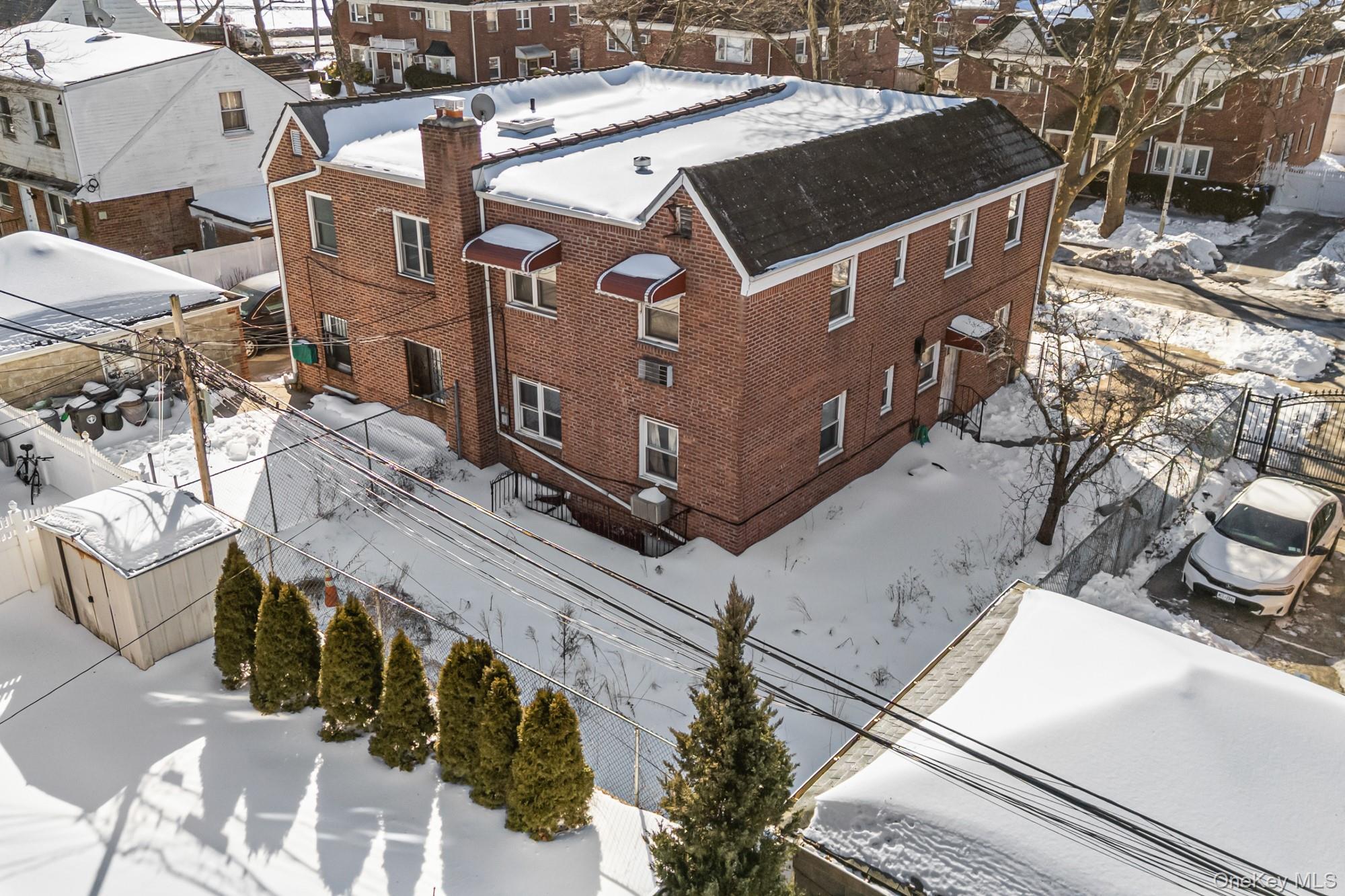 #3 photo, 7555 198th Street, クイーンズ区 Fresh Meadows , NY 11366