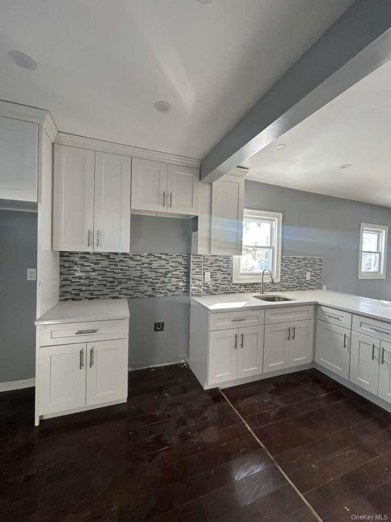 #11 photo, 534 Beach 43rd Street, Far Rockaway , NY 11691