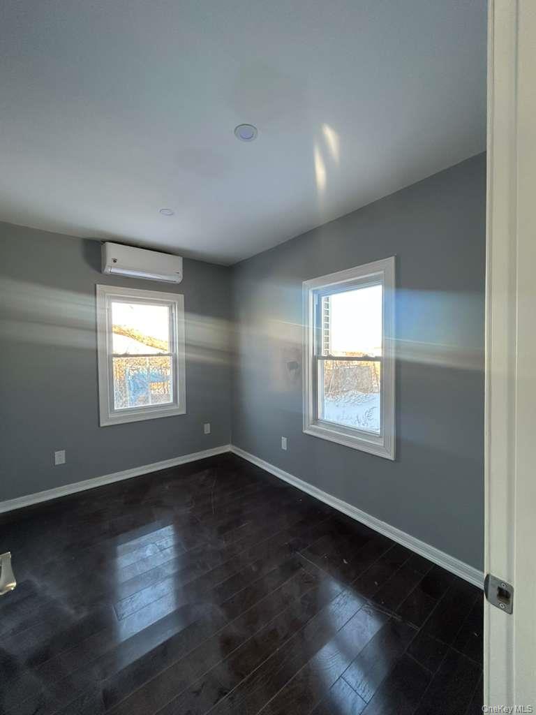 #13 photo, 534 Beach 43rd Street, Far Rockaway , NY 11691