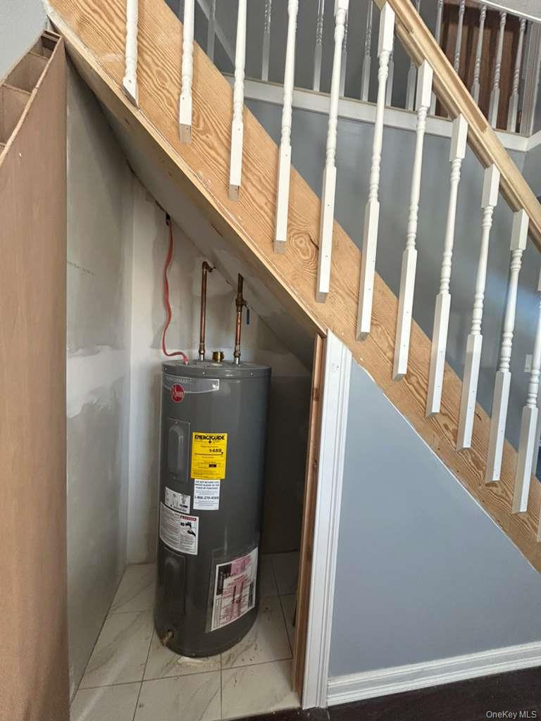 #9 photo, 534 Beach 43rd Street, Far Rockaway , NY 11691