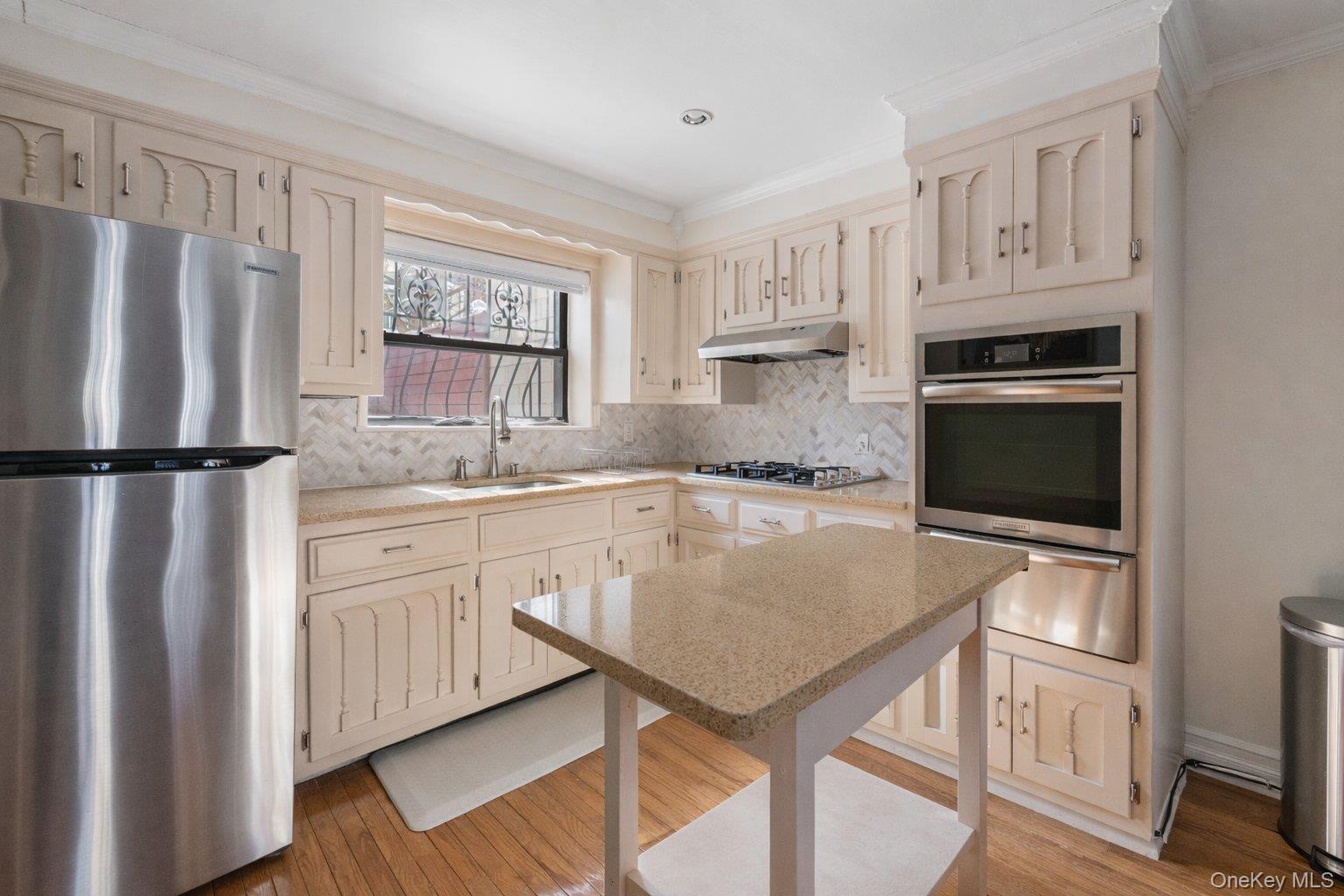 #3 photo, 788 Jefferson Avenue, ブルックリン区 Brooklyn , NY 11221