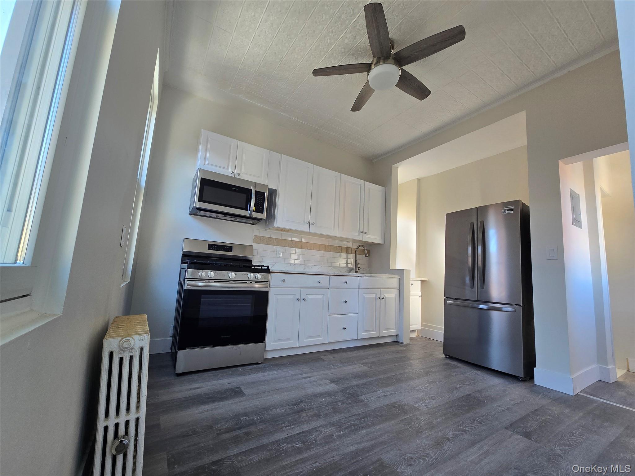 #6 photo, 31-17 43rd Street, クイーンズ区 Astoria , NY 11103