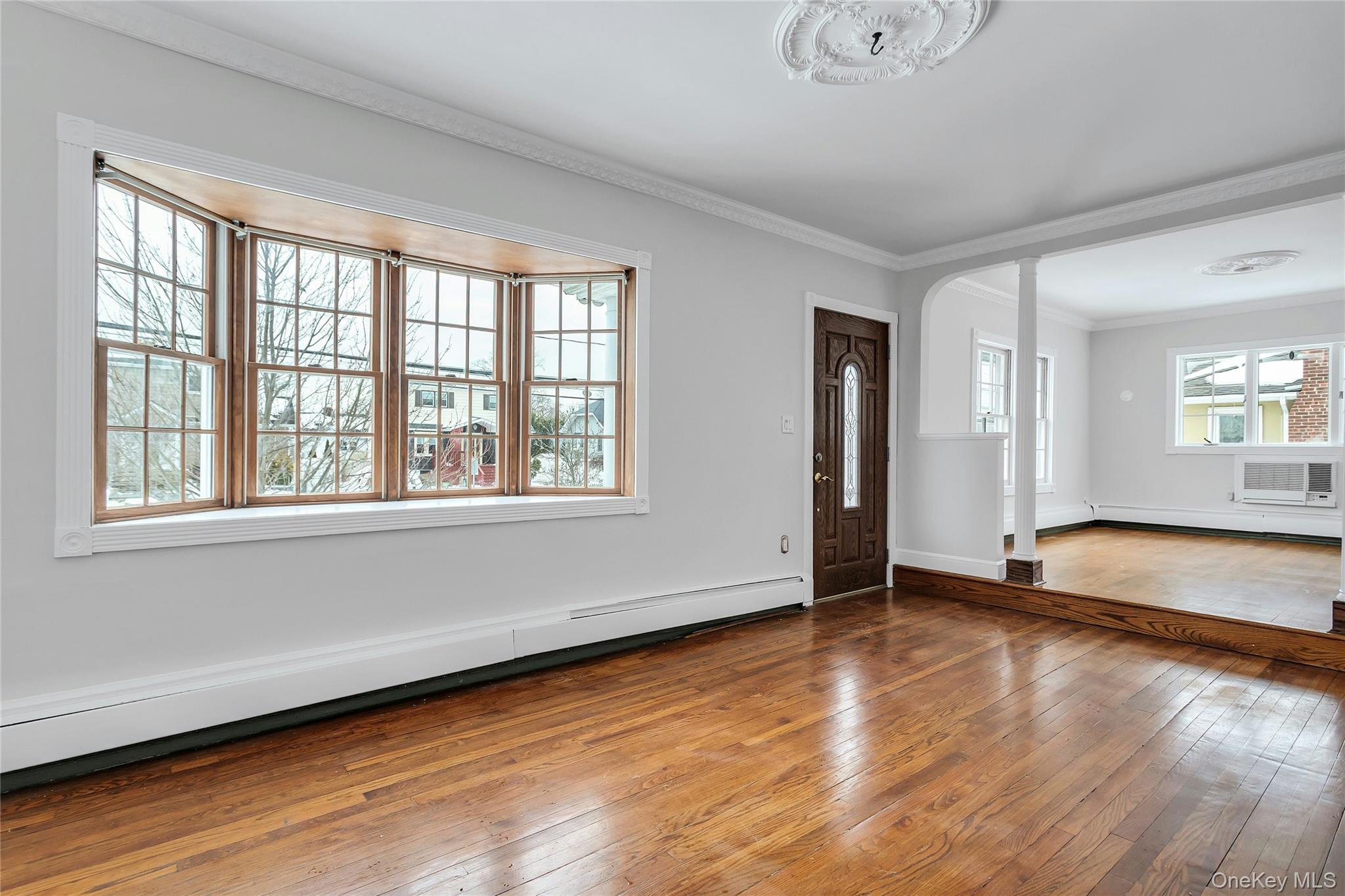 #4 photo, 98 Moore Avenue, ナッソー郡 Oceanside , NY 11572