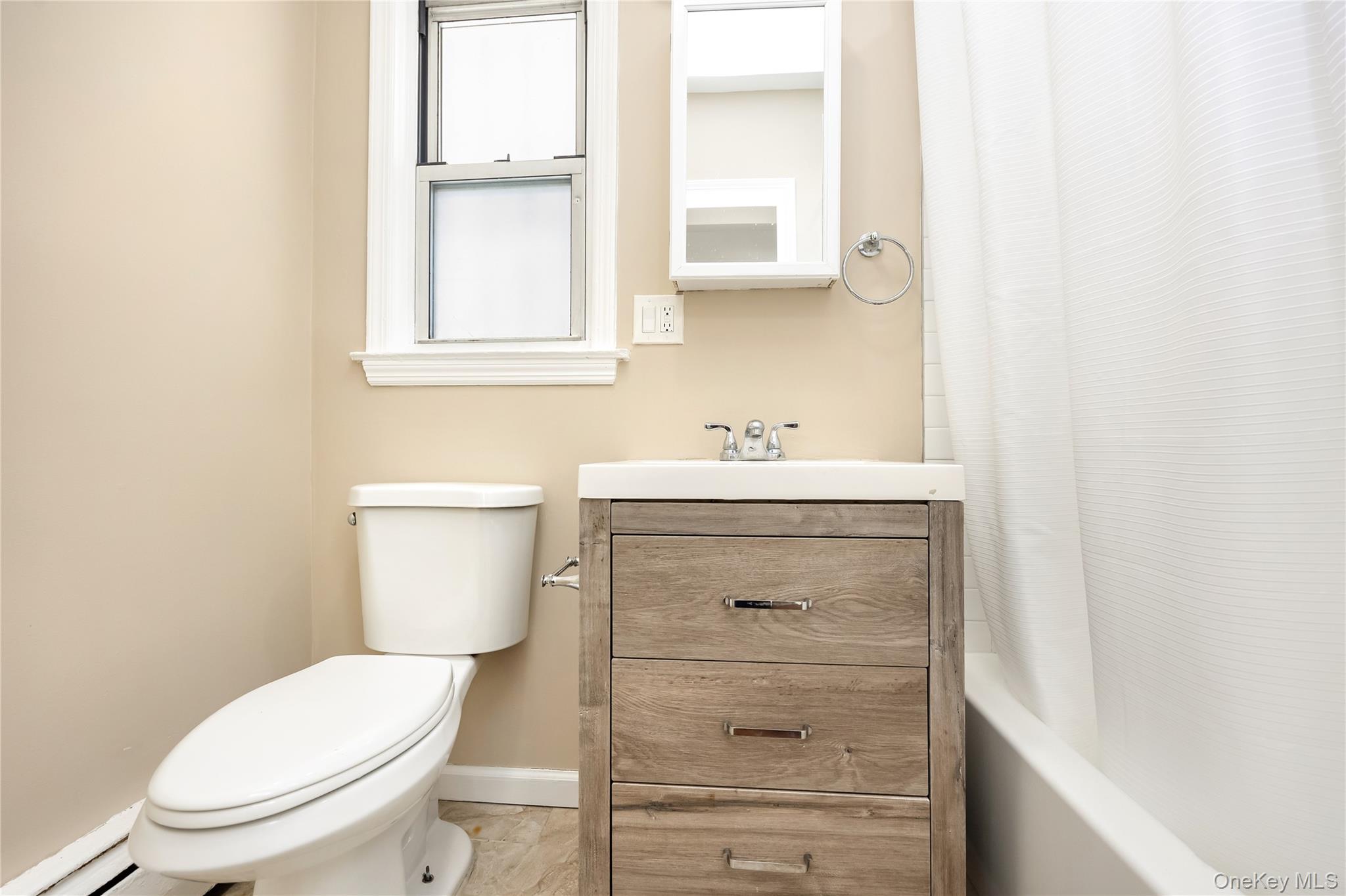 #13 photo, 8515 151st Street, Jamaica Hills , NY 11435