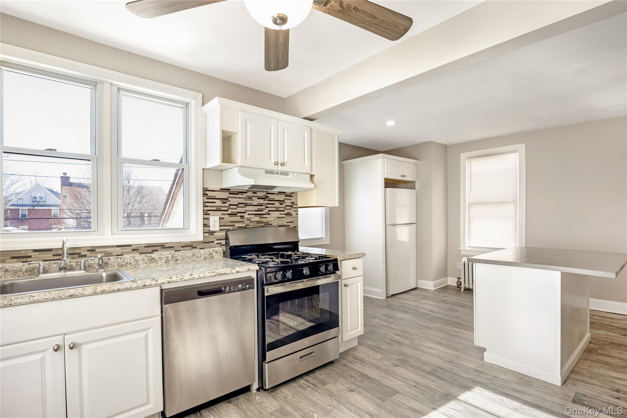 #16 photo, 8515 151st Street, Jamaica Hills , NY 11435